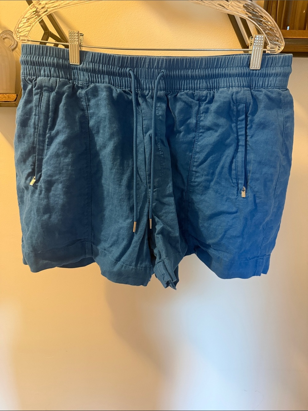Athleta Blue Drawstring Linen-Blend Women’s Shorts